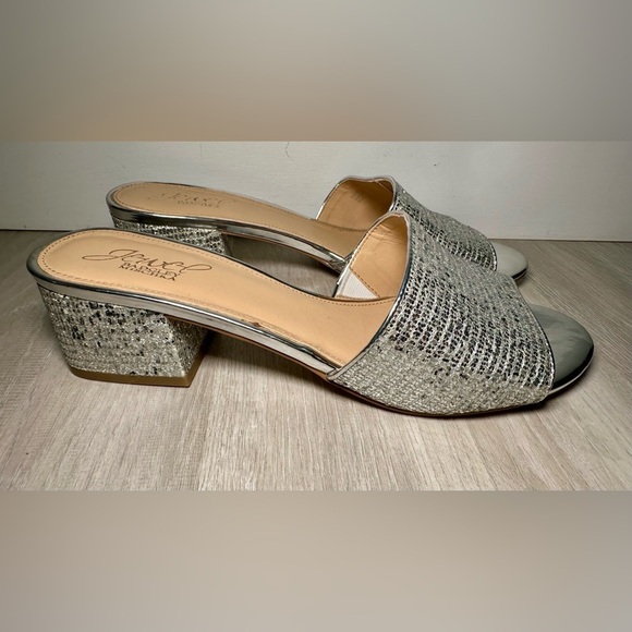 Badgley Mischka Camelia Crystal-Embellished Peep-Toe Mules with Block Heel 7.5 - Picture 13 of 16